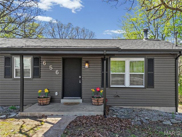 656 Rockwood Drive, Arnold, MO 63010