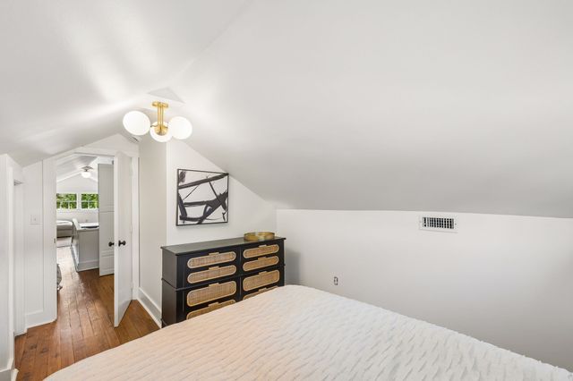 2200 Oakland Ave, Nashville, TN 37212