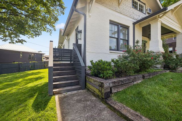 2200 Oakland Ave, Nashville, TN 37212