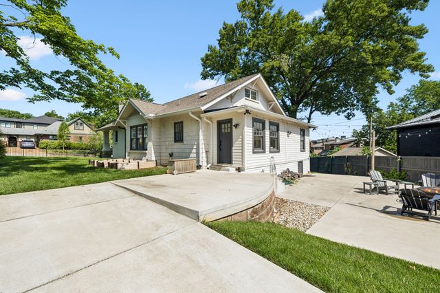2200 Oakland Ave, Nashville, TN 37212