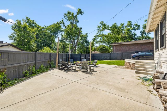 2200 Oakland Ave, Nashville, TN 37212