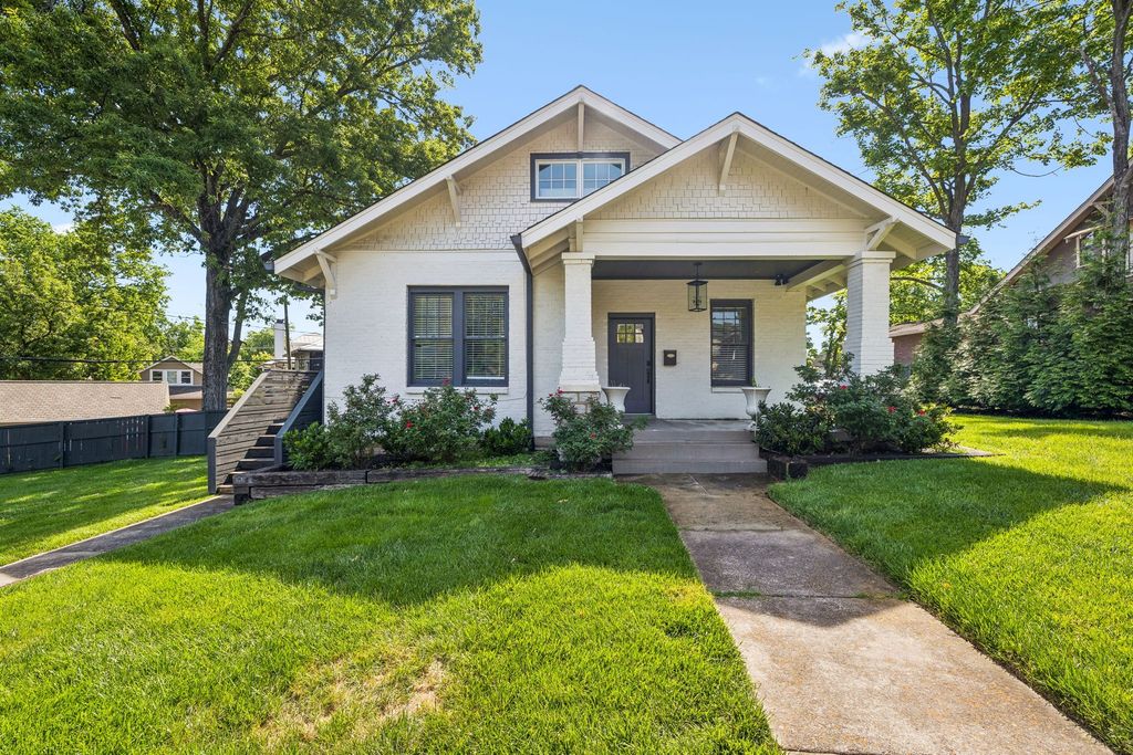 2200 Oakland Ave, Nashville, TN 37212