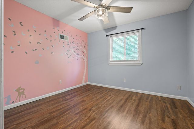 2113 Dallas Lake Road, Soddy Daisy, TN 37379