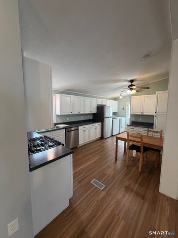 1950 North Broad Street 25, Meriden, CT 06450