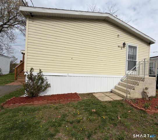 1950 North Broad Street 25, Meriden, CT 06450