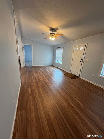 1950 North Broad Street 25, Meriden, CT 06450