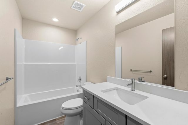 9623 E Nixon Ln, Spokane Valley, WA 99206