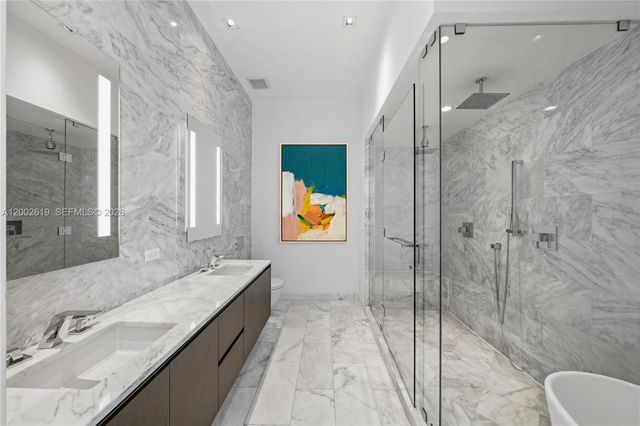 1451 Brickell Ave 5101, Miami, FL 33131