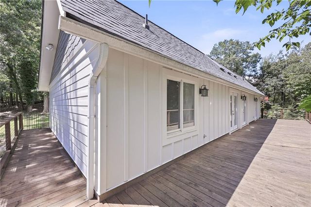 3721 Griffin Drive, Gainesville, GA 30506