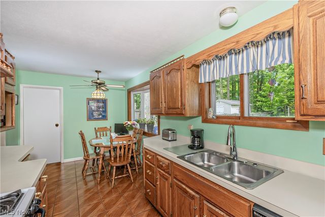 5899 S Shandle Boulevard, Mentor, OH 44060
