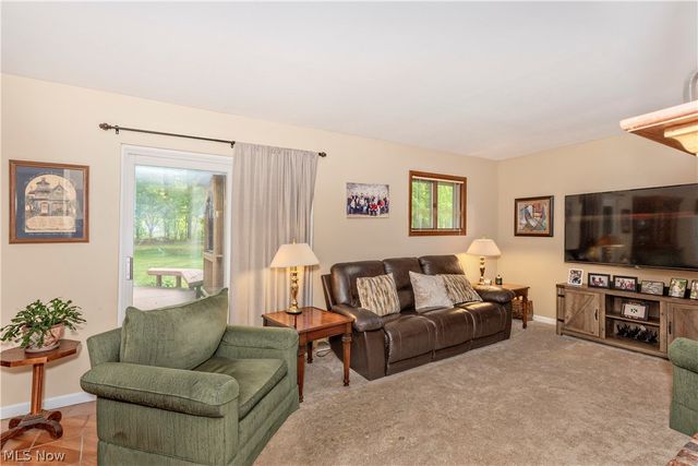 5899 S Shandle Boulevard, Mentor, OH 44060