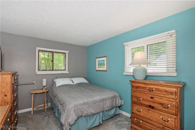 5899 S Shandle Boulevard, Mentor, OH 44060