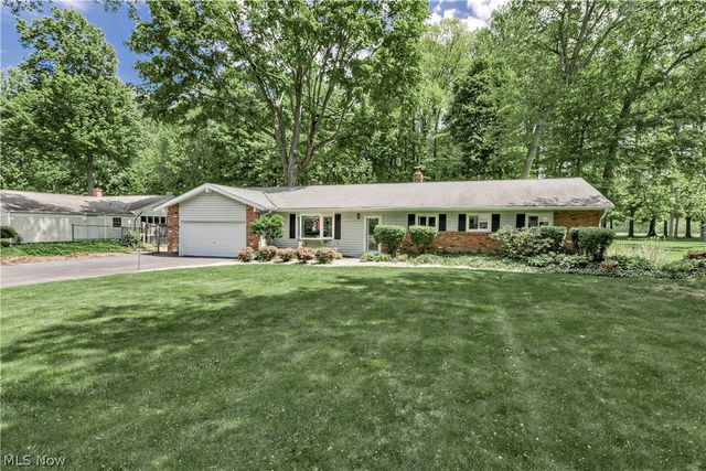5899 S Shandle Boulevard, Mentor, OH 44060