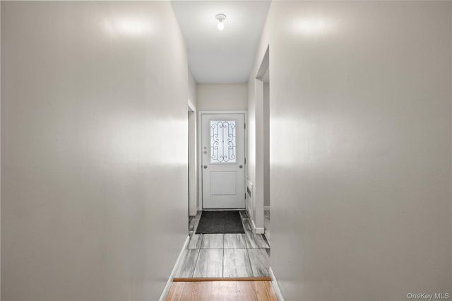 61 Blauvelt 102, Monsey, NY 10952