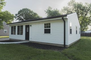 719 Imperial Road, Valparaiso, IN 46385