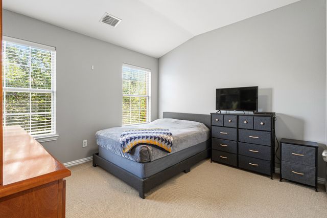 1530 Biltmore Lane, Irving, TX 75063