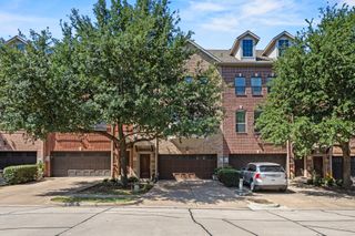 1530 Biltmore Lane, Irving, TX 75063
