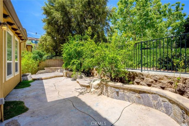 27063 Fairway Lane, Valencia, CA 91381