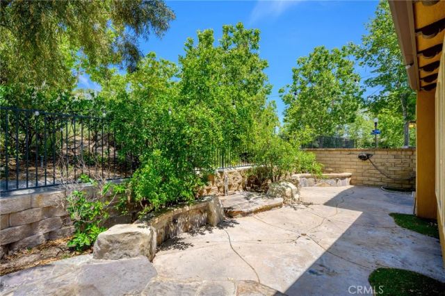27063 Fairway Lane, Valencia, CA 91381