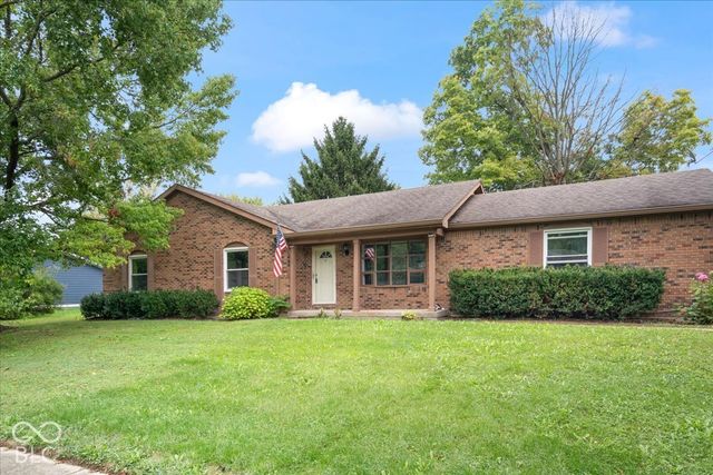 7811 Taunton Road, Indianapolis, IN 46260