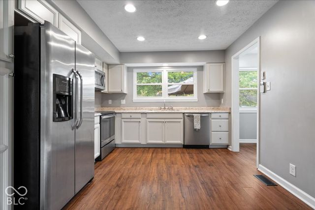 7811 Taunton Road, Indianapolis, IN 46260