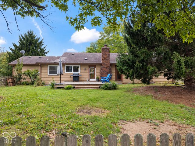 7811 Taunton Road, Indianapolis, IN 46260