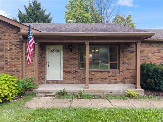 7811 Taunton Road, Indianapolis, IN 46260