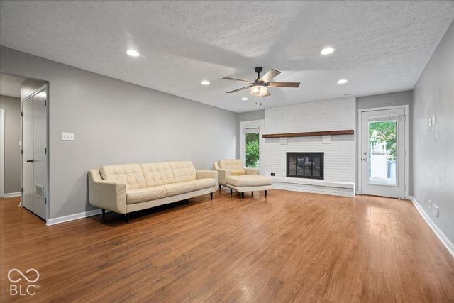 7811 Taunton Road, Indianapolis, IN 46260