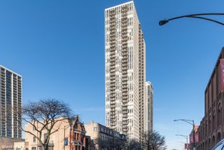 1660 N LaSalle Drive 2405, Chicago, IL 60614
