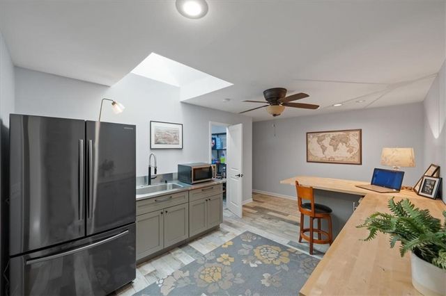 12001 W 154th Terrace, Overland Park, KS 66221