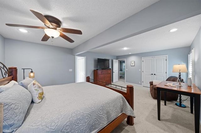 12001 W 154th Terrace, Overland Park, KS 66221