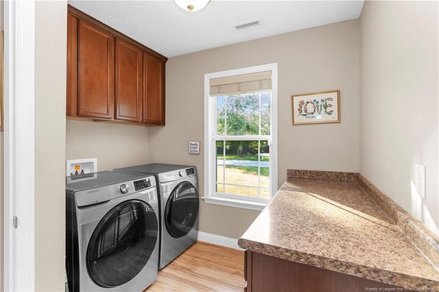 1702 Secretariat Place, Hope Mills, NC 28348