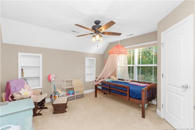 1702 Secretariat Place, Hope Mills, NC 28348