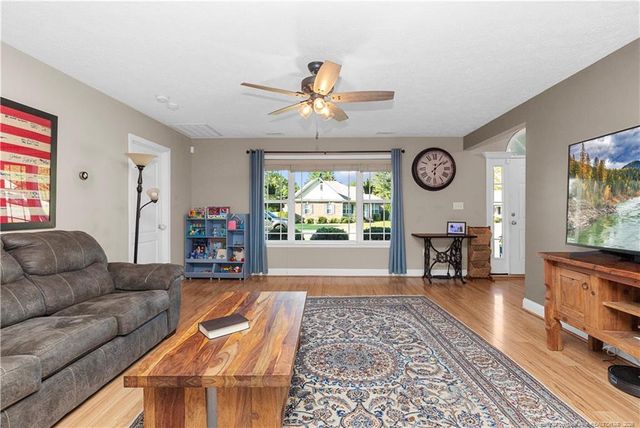 1702 Secretariat Place, Hope Mills, NC 28348
