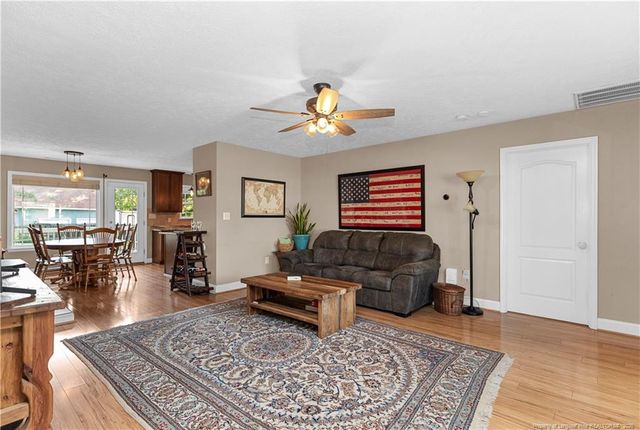 1702 Secretariat Place, Hope Mills, NC 28348