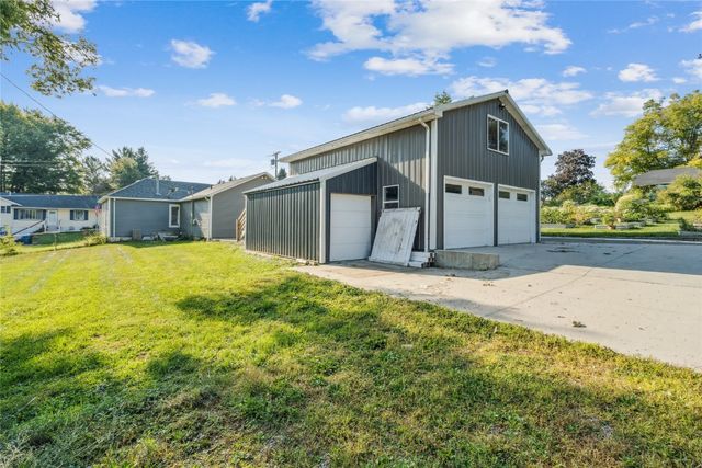 519 B Avenue SE, Mt Vernon, IA 52314
