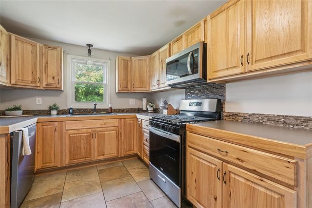 519 B Avenue SE, Mt Vernon, IA 52314