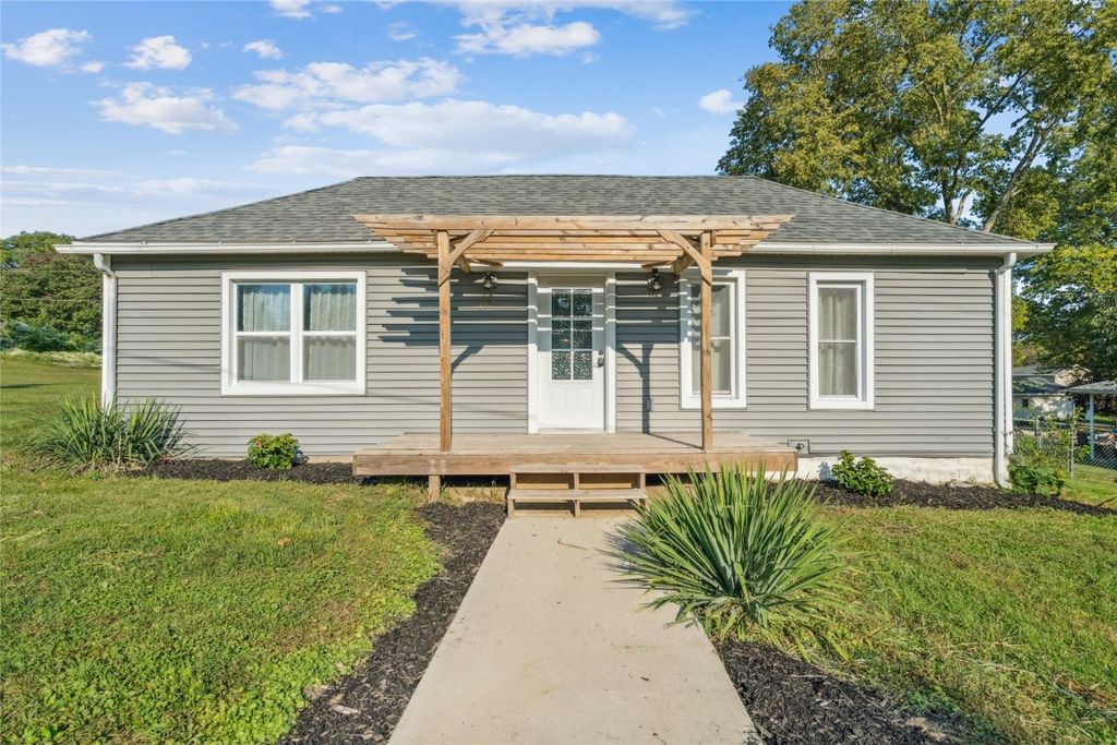 519 B Avenue SE, Mt Vernon, IA 52314