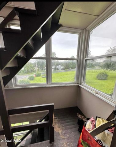 209 Columbia Turnpike 4, East Greenbush, NY 12144