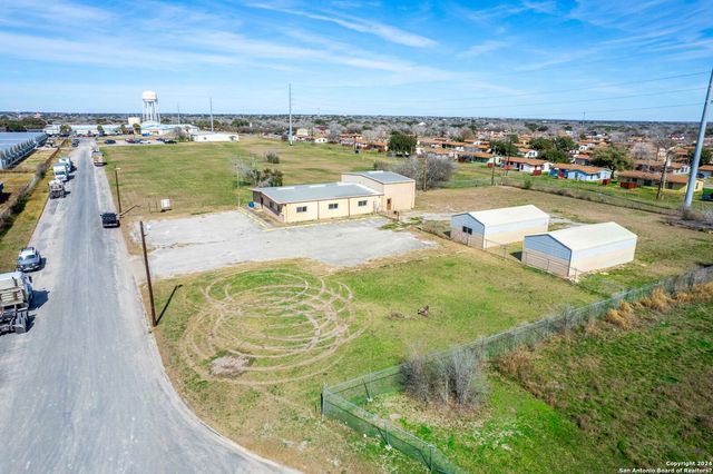 000 Industrial Boulevard, Beeville, TX 78102