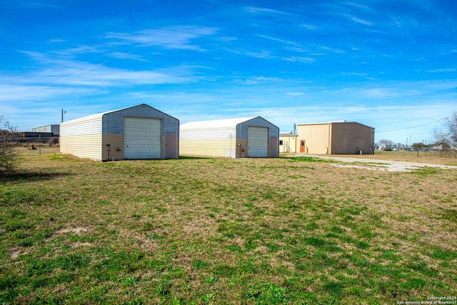 000 Industrial Boulevard, Beeville, TX 78102