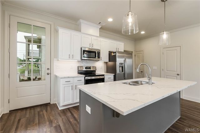 365 16th E, Tuscaloosa, AL 35401