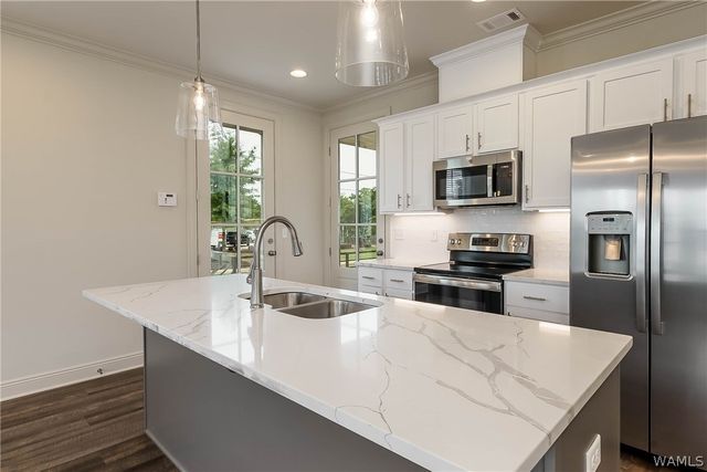 365 16th E, Tuscaloosa, AL 35401