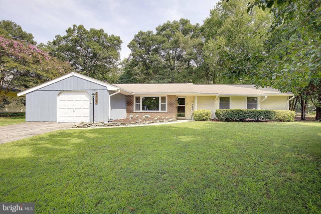 2761 PINEWOOD DR, Waldorf, MD 20601