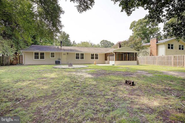 2761 PINEWOOD DR, Waldorf, MD 20601