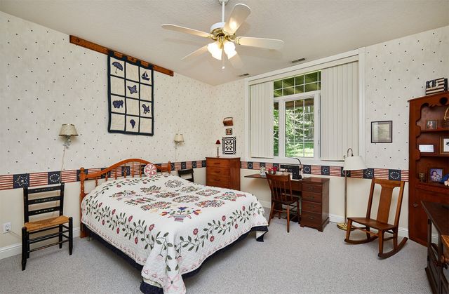 5961 Dakota Drive, West Des Moines, IA 50266