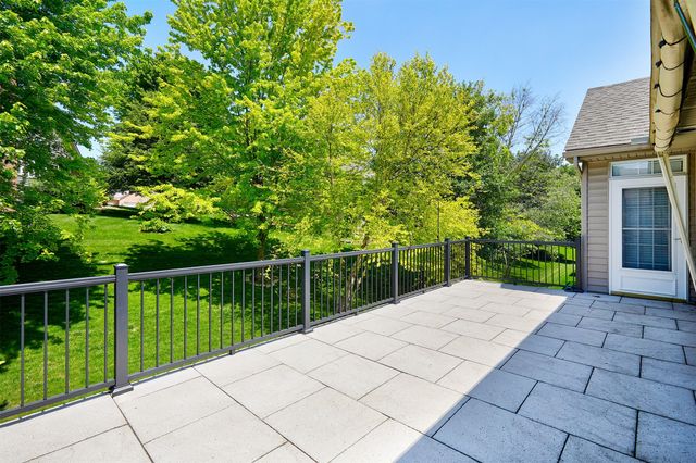 5961 Dakota Drive, West Des Moines, IA 50266