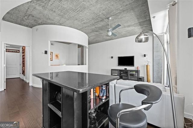250 Pharr Road NE 1304, Atlanta, GA 30305