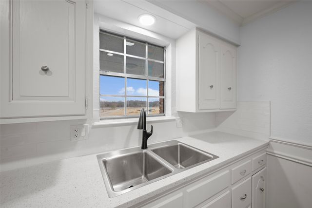 5792 N State Highway 289, Sherman, TX 75092