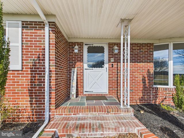 28964 WALLER RD, Delmar, MD 21875